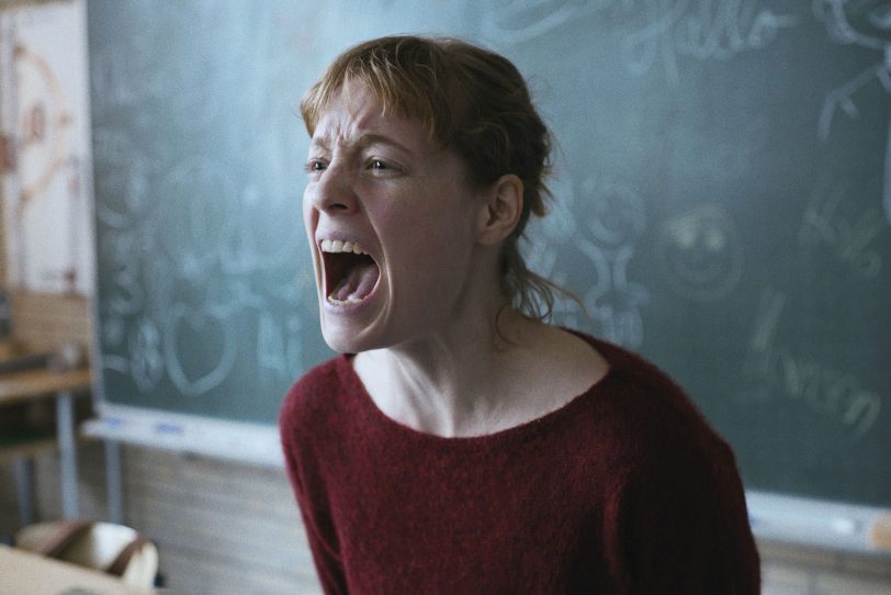 Zum Schreien: Jung-Lehrerin Carla Nowak (Leonie Benesch) scheitert zunehmend am System Schule.