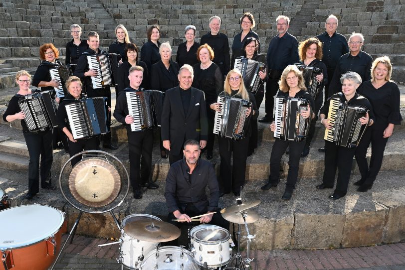 Das Emscherland-Akkordeon-Orchester feiert das 70-jährige Bestehen mit einem Konzert im Kulturzentrum.