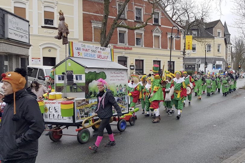 Rosenmontagsumzug der HeKaGe in Herne (NW), am Montag (24.02.2020).