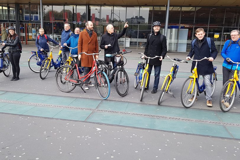 v.l. Die Herner Grünen Nicole Smith, Evelyn Rossbach, Daniel und Bernd Becker mit Quirijn Lokker und Volkerts Vintges (grüne Ratsitglieder in Nimwegen) sowie Sebastian Smith, Pasca Krüger und Rolf Ahrens.