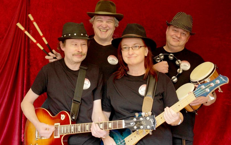 Die Sham-Rock'n Blues-Band spielt im Café Desaster (Archivbild).