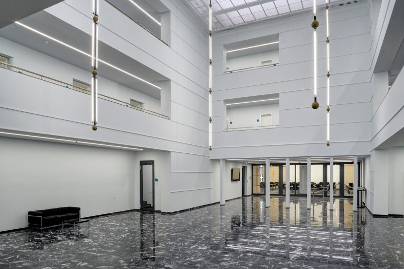 Der Lichthof im RVR-Haupthaus an der Kronprinzenstraße erstrahlt im neuen Glanz.