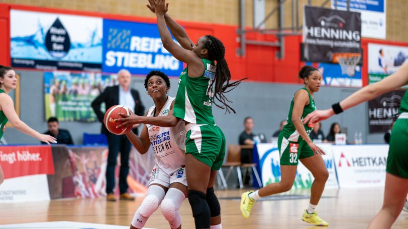 Die Basketball-Damen vom HTC gewinnen am Sonntag (6.11.2022) gegen die Rutronik Stars Keltern mit 73:71 nach Verlängerung. Im Bild Tayler Mingo.