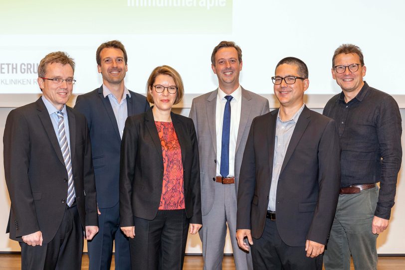 Prof. Dr. Timm Westhoff (3. v. r.) mit dem Expertenteam.