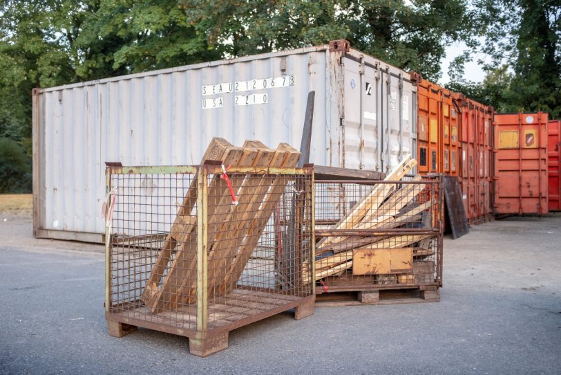 Container.