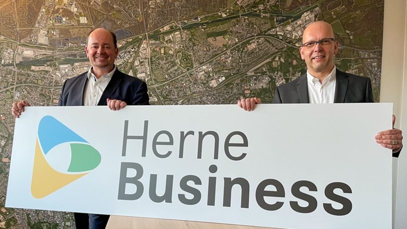 Neuer Name und neuer Pressesprecher bei Herne.Business: WFG-Geschäftsführer Holger Stoye mit Michael Böhm (re.).