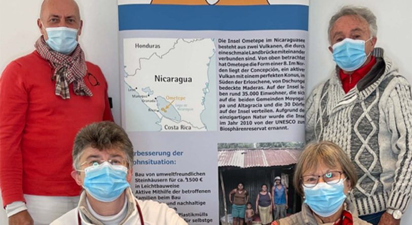 Dr. Markus Bruckhaus-Walter, Frau Dr. Astrid Schwarz (Herner Hausärzte), Brigitte Kowalk und Udo Jakat (Partnerschaftsverein Herne-Ometepe).