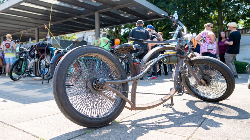 Die Gruppe „Bikelife“ um Christian Joswig hat es wieder getan: Am Samstag (20.7.2024) trafen sich die Cruiser am Herner Bahnhof, um wie immer traditionell im Sommer Spenden für das Lukas Hospiz einzusammeln.