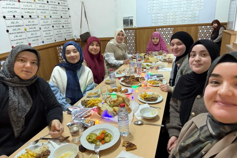 Berat-Nacht 2025: Die Nacht der Vergebung. Im Bid Frauen der Islamischen Gemeinde Röhlinghausen.