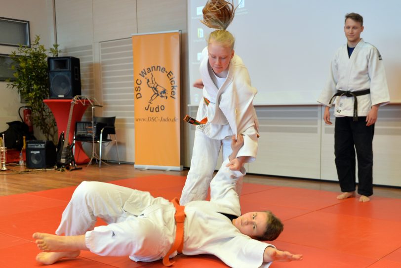 Judo-Vorführung bei der Eröffnung der 28. Gesundheitswoche.