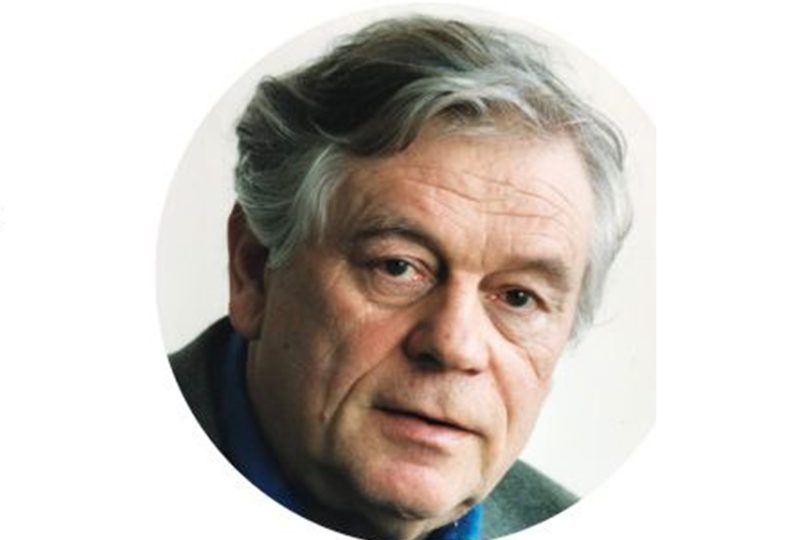 Prof. Dr. Wolfgang Benz liest aus seinem Buch: „Vom Vorurteil zur Gewalt“.