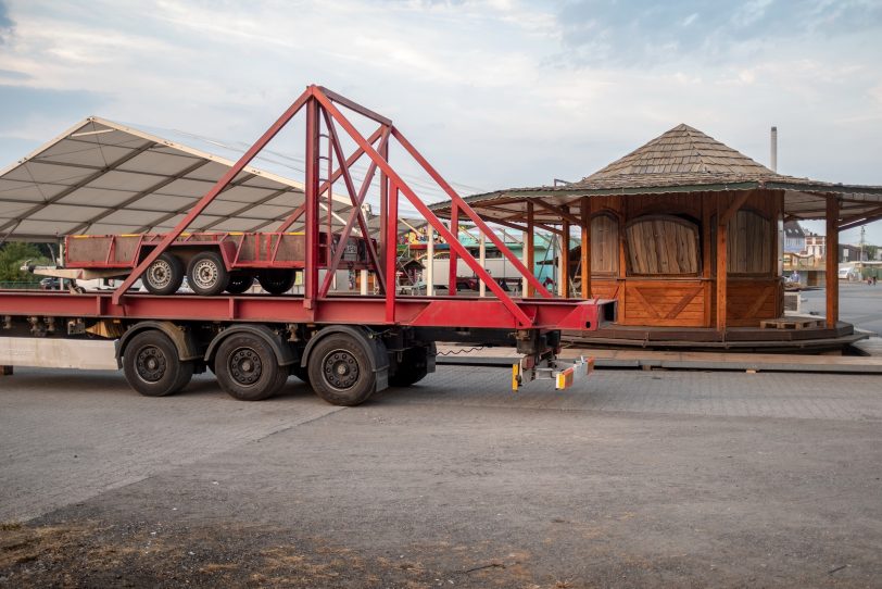 Aufbau der Cranger Kirmes 2018.