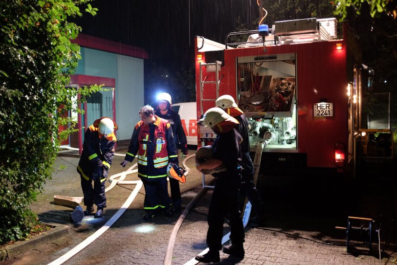 Starke Regenfälle sorgt in der Nacht vom 12.7. auf den 13.7.2014 für zahlreiche Feuerwehr und Polizei-Einsätze, die noch immer andauern.
