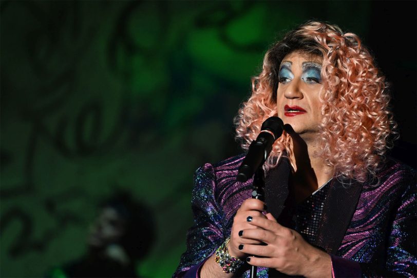 Léon van Leeuwenberg verkörpert die Titelrolle im Rock-Musical „Hedwig and the Angry Inch“.