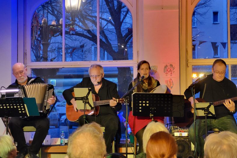Die Band Hoflieferanten.