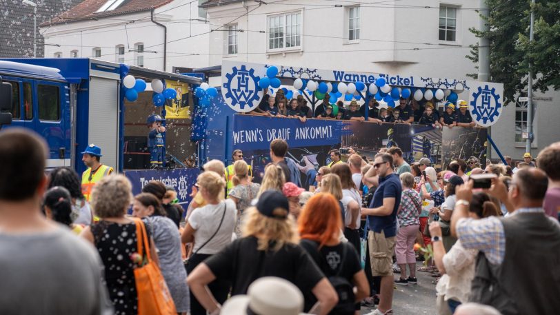 Festumzug zur 540. Cranger Kirmes