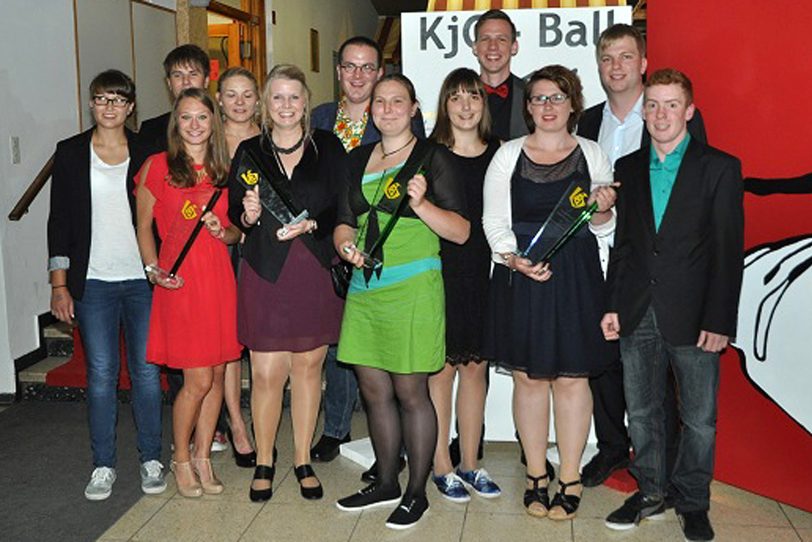 Alle Preisträger bei der KJG-Preisverleihung in Rösenbeck.