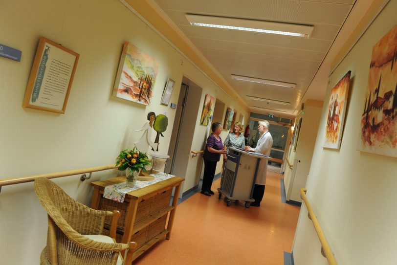 In den Standorten der EvK, hier die Palliativstation in Herne, gilt nun ein Besuchsverbot.