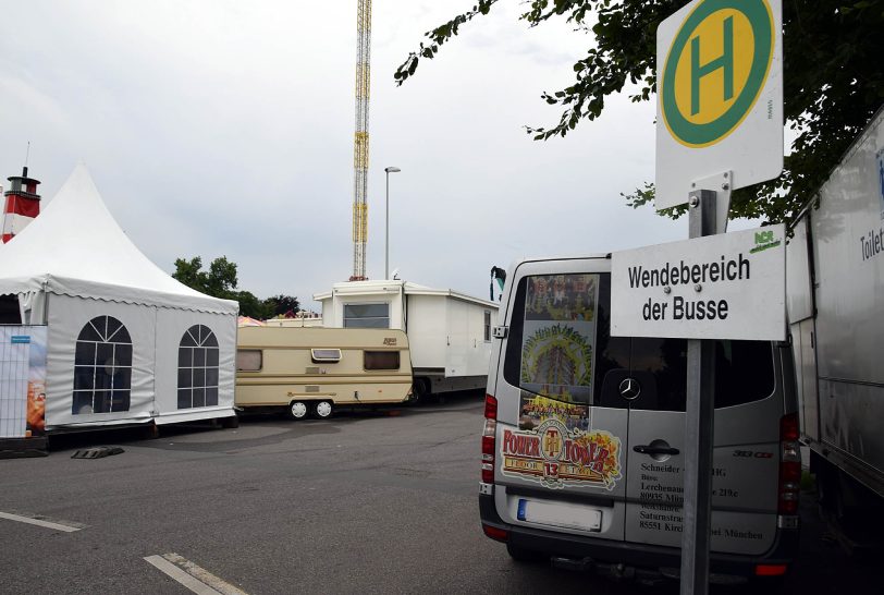 HCR-Haltestelle am Cranger Kirmesplatz.