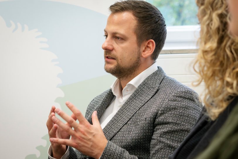 Freut sich über die Verbesserung im Ranking: Pierre Golz, Fachbereichsleiter Digitalisierung.
