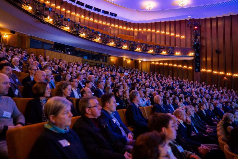 Volles Haus: Fast 600 Gäste waren zum IHK-Jahresempfang ins Bochumer Schauspielhaus gekommen.
