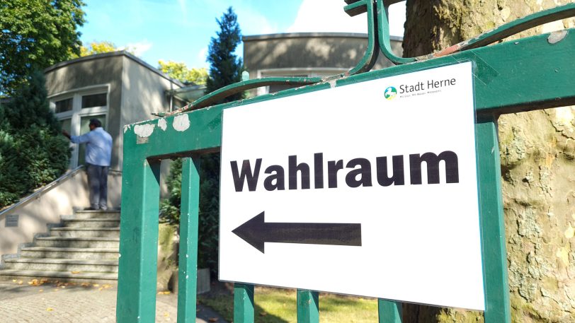 NRW wählt am Sonntag (15.5.2022) einen neuen Landtag - die Wahllokale in Herne sind seit 8 Uhr geöffnet.