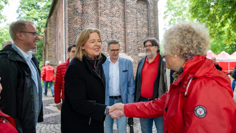 Die Bundesarbeitsministerin Bärbel Bas war der politische Stargast beim SPD-Familienfest am Sonntag (25.5.2025) im Park von Schloss Strünkede.
