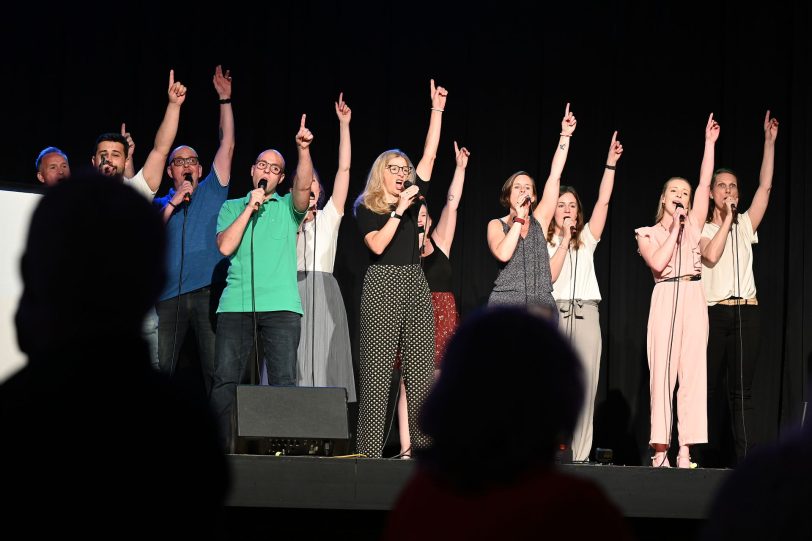 Auftritt des Chors Soulistics bei Tanz in dem Mai im Volkshaus Rühlinghausen.