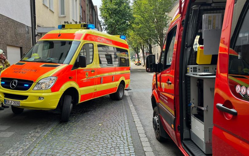 Die Feuerwehr Herne rückte am Sonntag (27.10.2024) zu einem Brand an der Bochumer Straße aus.