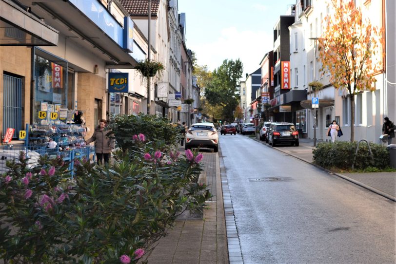 Die Karl-Meyer-Straße ist die Einkaufsmeile Rotthausens.