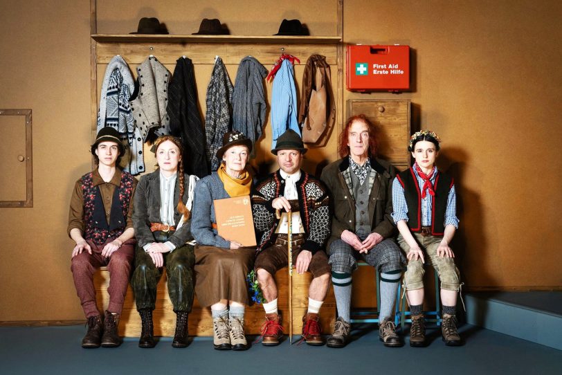 Christoph Marthalers „Der Gipfel“ ist ein weiterer Höhepunkt der heurigen Ruhrfestspiele.