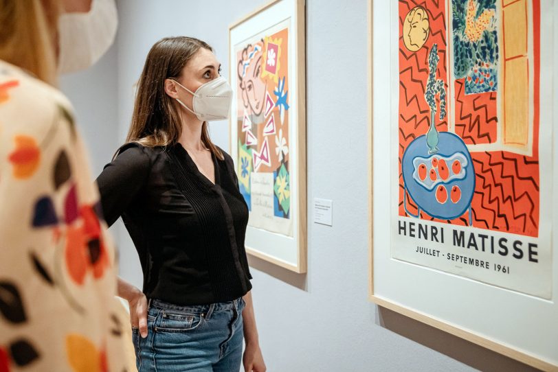Plakatkunst-Ausstellung eröffnet im Picasso-Museum.