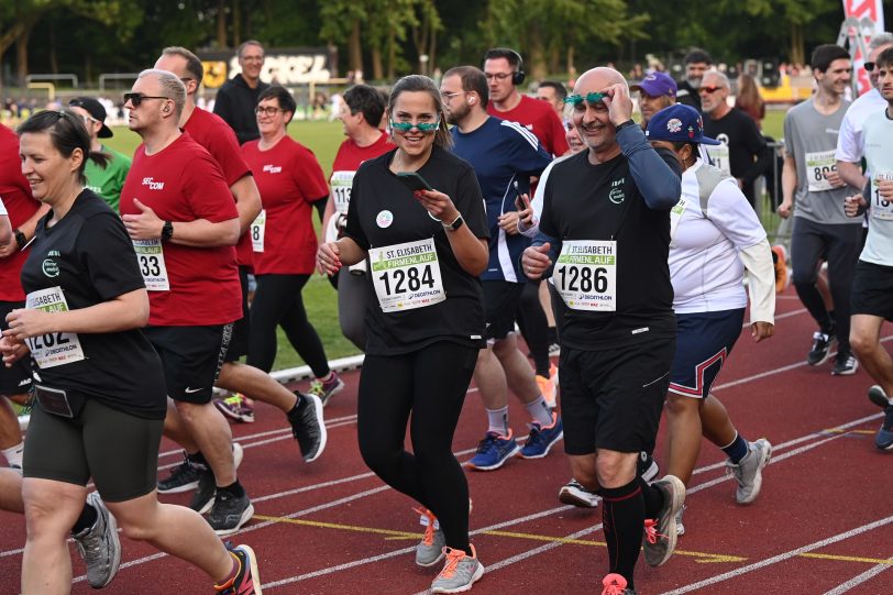 Start frei beim St. Elisabeth Firmenlauf