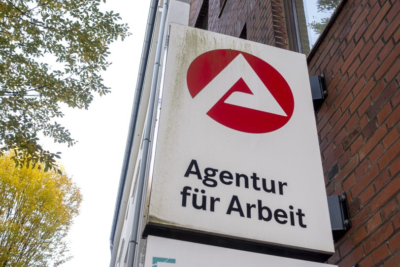 Die Agentur für Arbeit in der Markgrafenstraße in Herne (NW), am Samstag (07.11.2020).