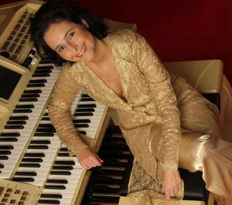 Claudia Hirschfeld