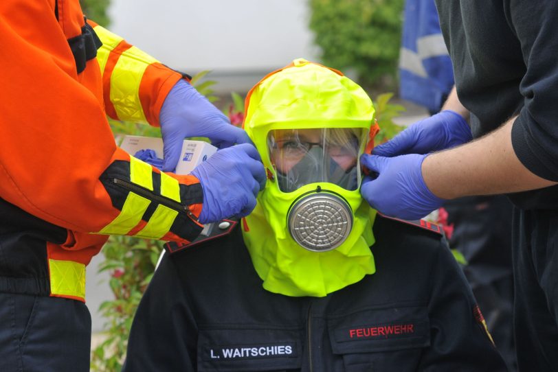 Circa 60 Jugendliche der Jugendfeuerwehr probten den Ernstfall.