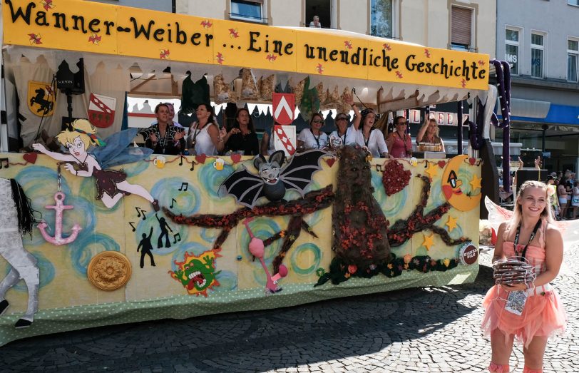 Cranger Festumzug 2018 vor der Christuskirche in Wanne-Mitte.