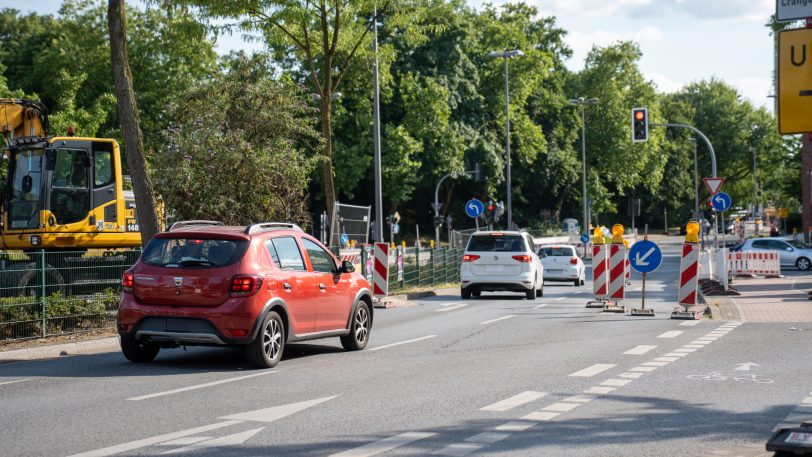 Die Cranger Straße wird aufgrund von Bauarbeiten für eine gewisse Zeit zur Einbahnstraße