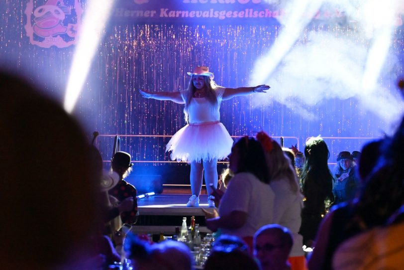 Partystimmung beim Damenabend der HeKaGe