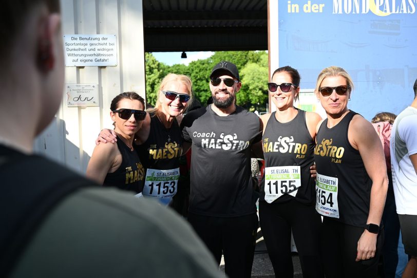 Gruppenfoto vom Team Coach Maestro