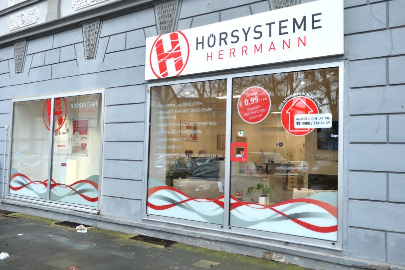 Ladenlokal Nr. 1: Hörsysteme Herrmann in Röhlinghausen.