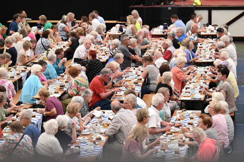 Es war brechend voll in der Cranger Festhalle.