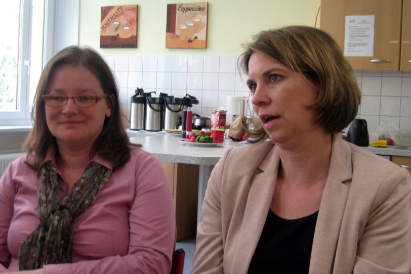 v.l. Claudia Marjanovic (Leiterin Horstschule), Stefanie Schoppmann (Michaelschule).