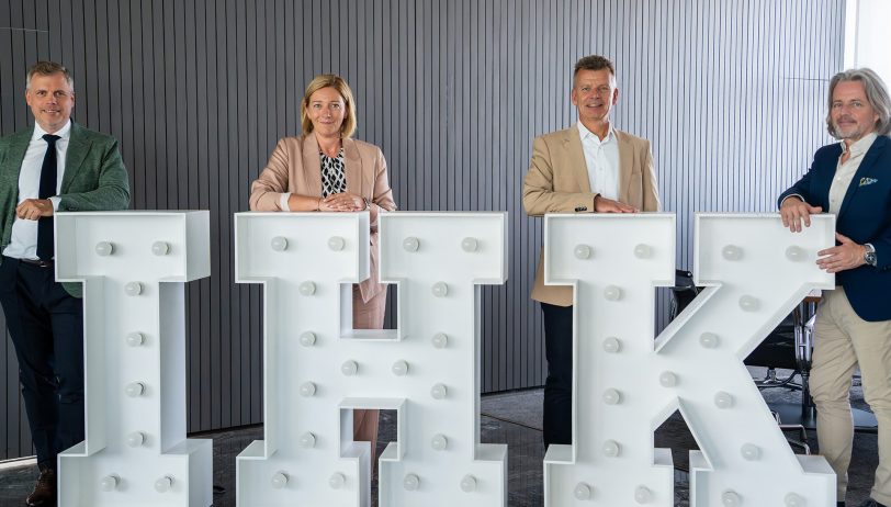 Freuen sich auf die Kooperation (v.l.): Philipp Böhme (Präsident IHK Mittleres Ruhrgebiet), Kerstin Groß (Hauptgeschäftsführerin IHK zu Essen), Michael Bergmann (Hauptgeschäftsführer IHK Mittleres Ruhrgebiet), Gerd Kleemeyer (Präsident IHK zu Essen).