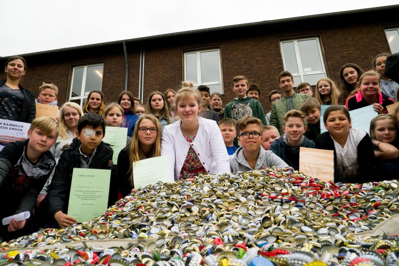 EFG-Schüler sammeln Kronkorken für den guten Zweck.