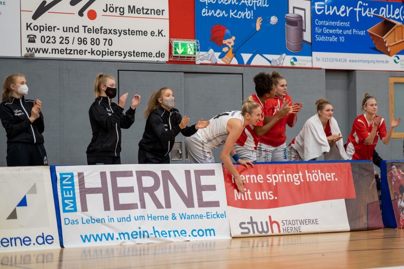 HTC vs Rutronik Stars Keltern