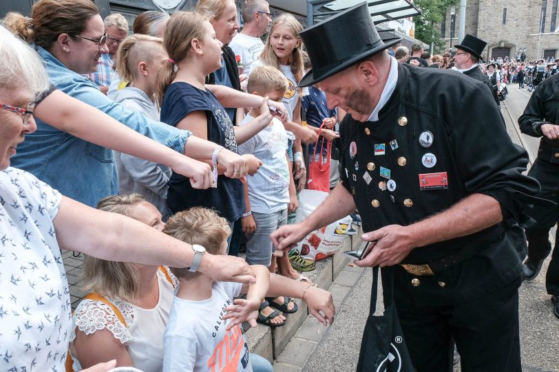 Der Start des Kirmes Umzugs 2019 in Eickel.