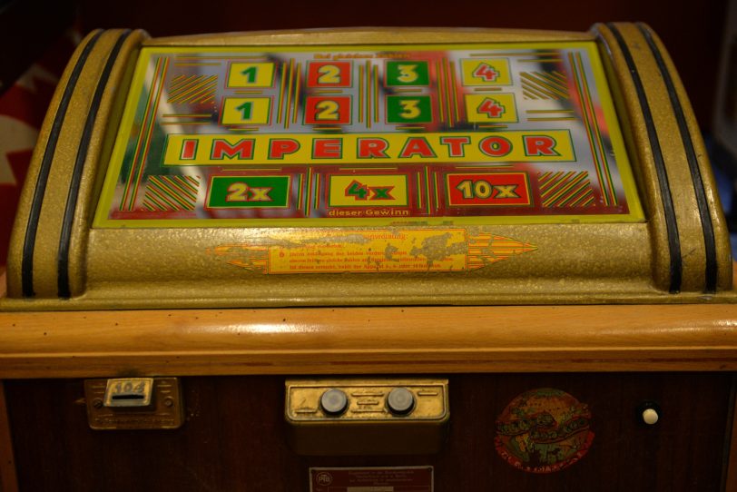Raritäten des Musikboxenvereins im Freizeithaus.