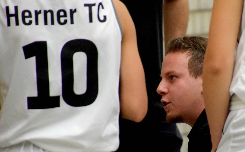 Trainer Mario Zurkowski.