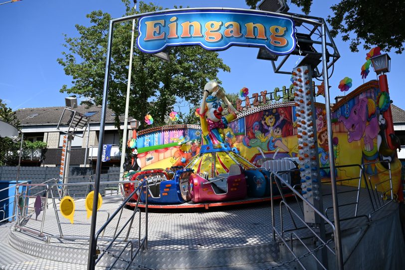 Aufbau der Cranger Kirmes 2022 - Stand 24.07.2022